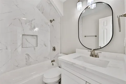 $179,900 | 31 Montego Way, Point Blank, TX 77364