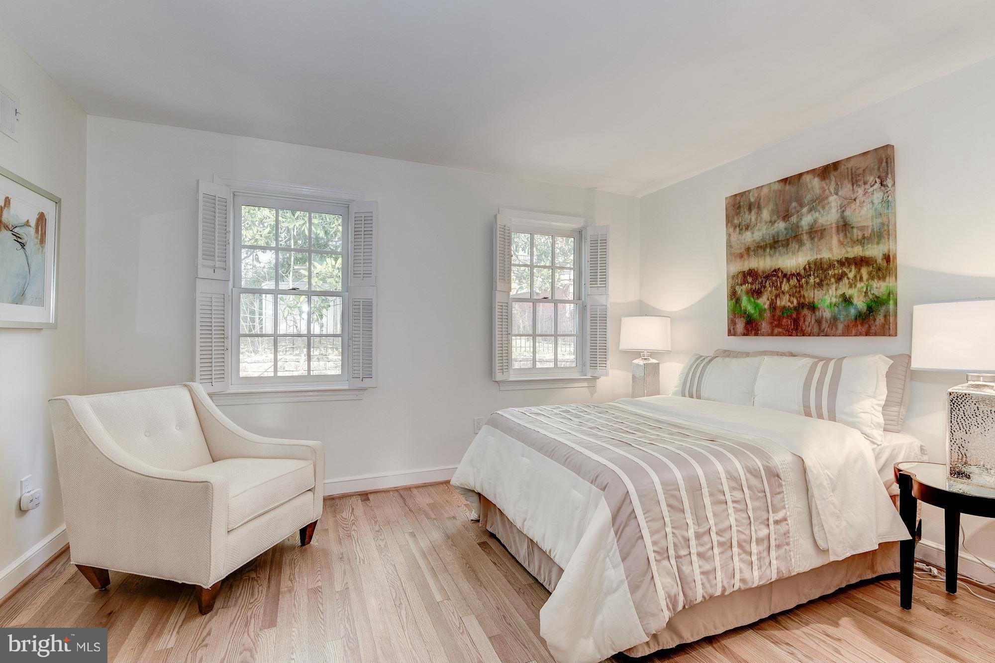 3639 St Mary's Place Northwest Washington, DC 20007 - Photo 5 of 12 Interior (General)