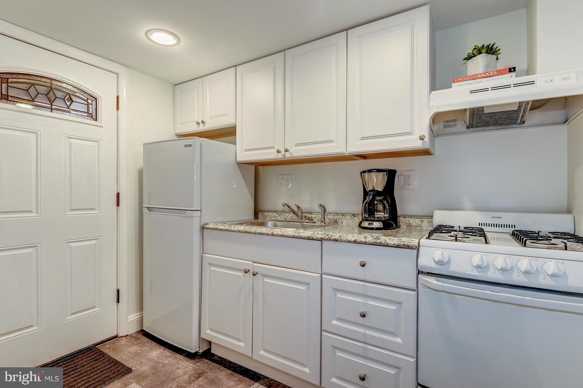 3639 St Mary's Place Northwest Washington, DC 20007 - Photo 7 of 12 Interior (General)