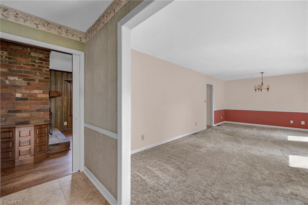 1431 River Road Stoneville, NC 27048 - Photo 4 of 39 Gallery Image 4