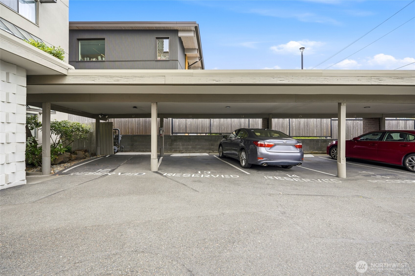 200 Beach Place, Unit 103 Edmonds, WA 98020 - Photo 31 of 33