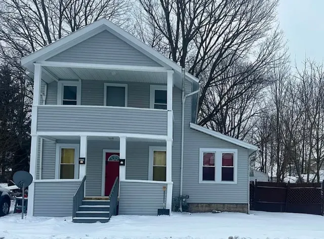 $1,200 | 404 Exchange Avenue, Endicott, NY 13760