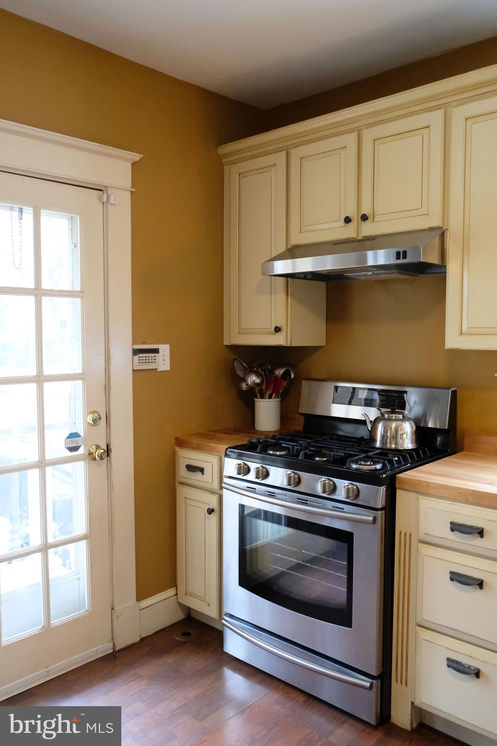3504 Newland Road Baltimore, MD 21218 - Photo 15 of 34 Gallery Image 15