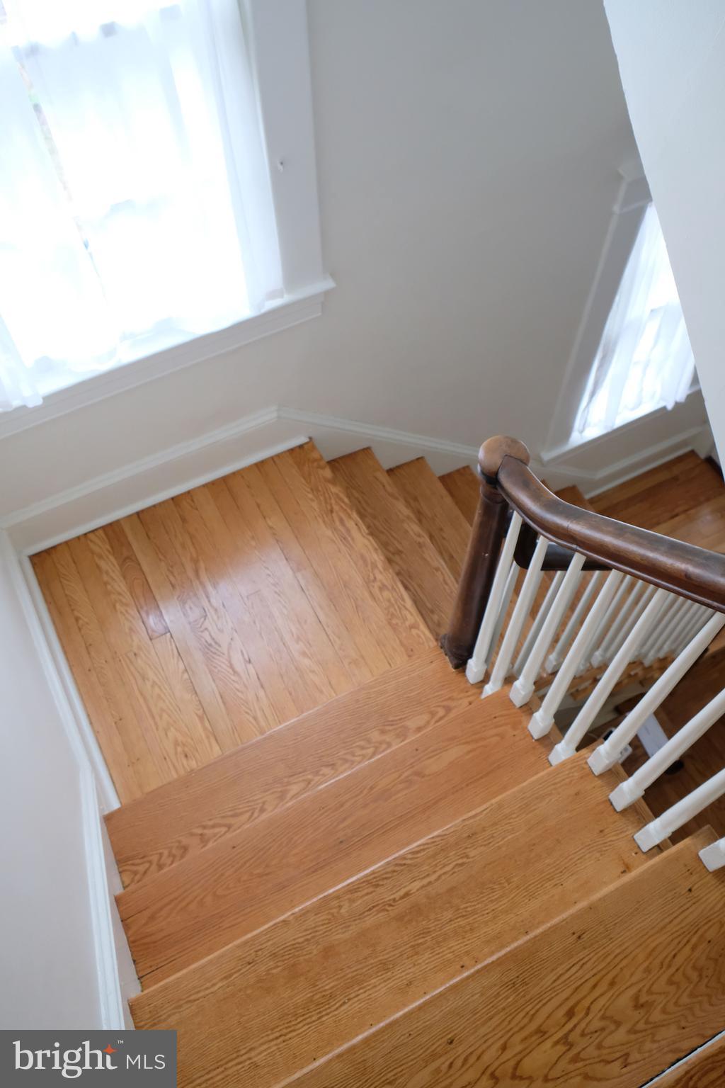 3504 Newland Road Baltimore, MD 21218 - Photo 18 of 34 staircase