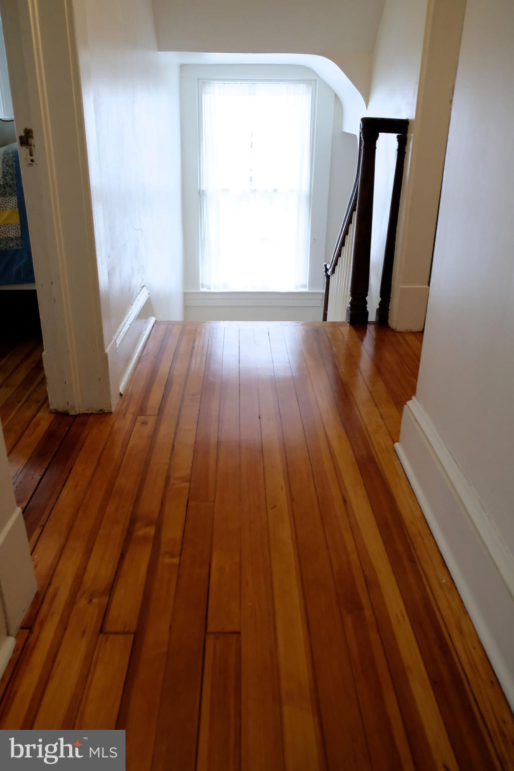 3504 Newland Road Baltimore, MD 21218 - Photo 22 of 34 hallway