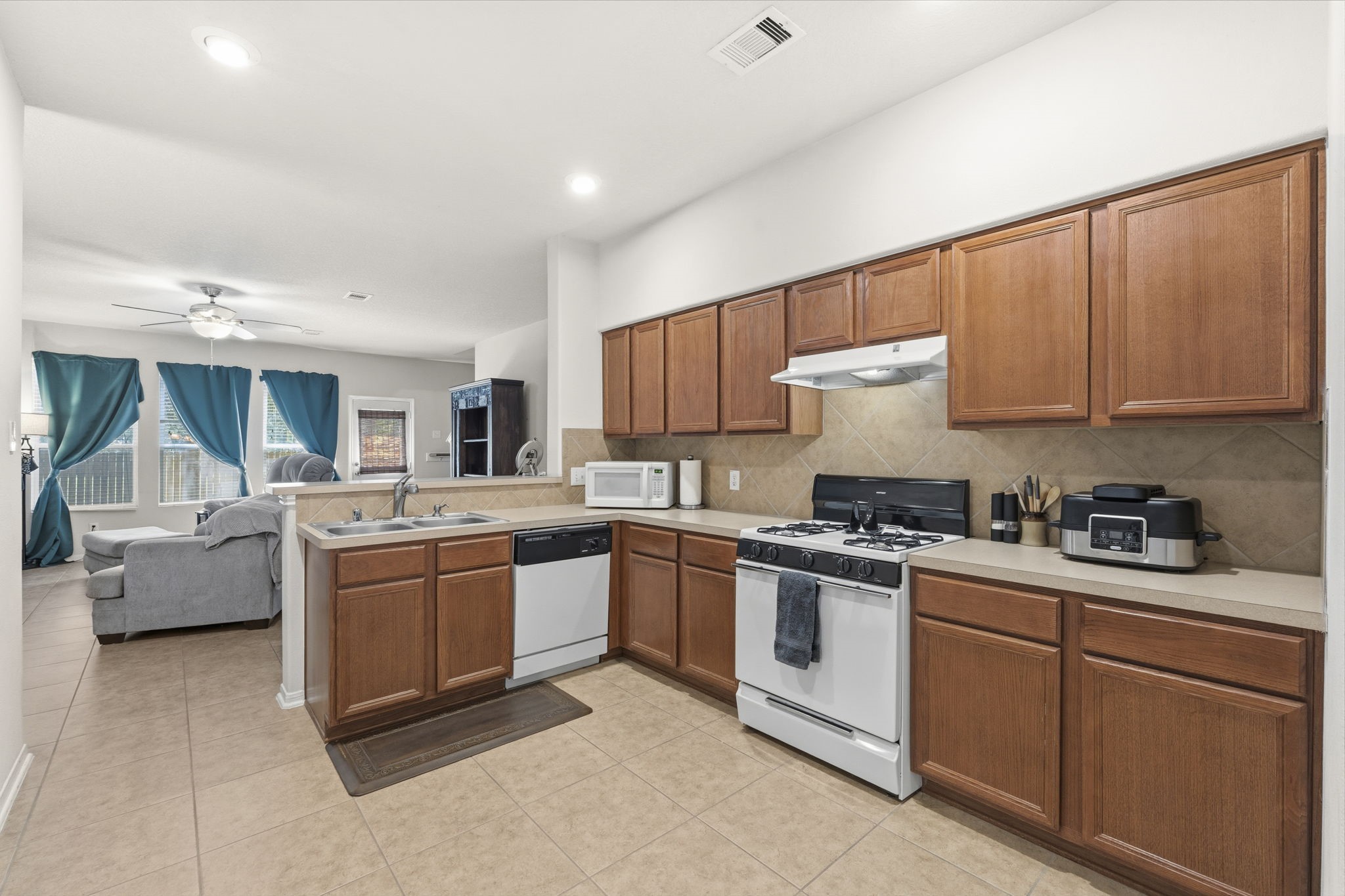 29526 Winton Wood Way Spring, TX 77386 - Photo 8 of 28