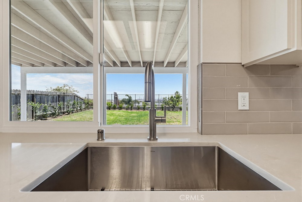 28712 Mt Rushmore Road Rancho Palos Verdes, CA 90275 - Photo 11 of 33