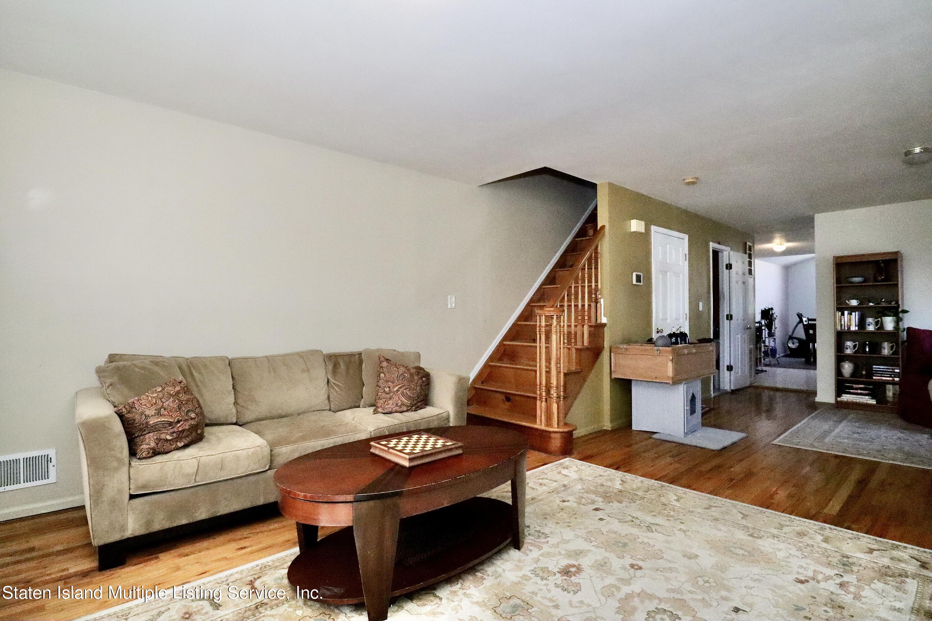 4 Midland Road Staten Island, NY 10308 - Photo 12 of 18 IMG_4851