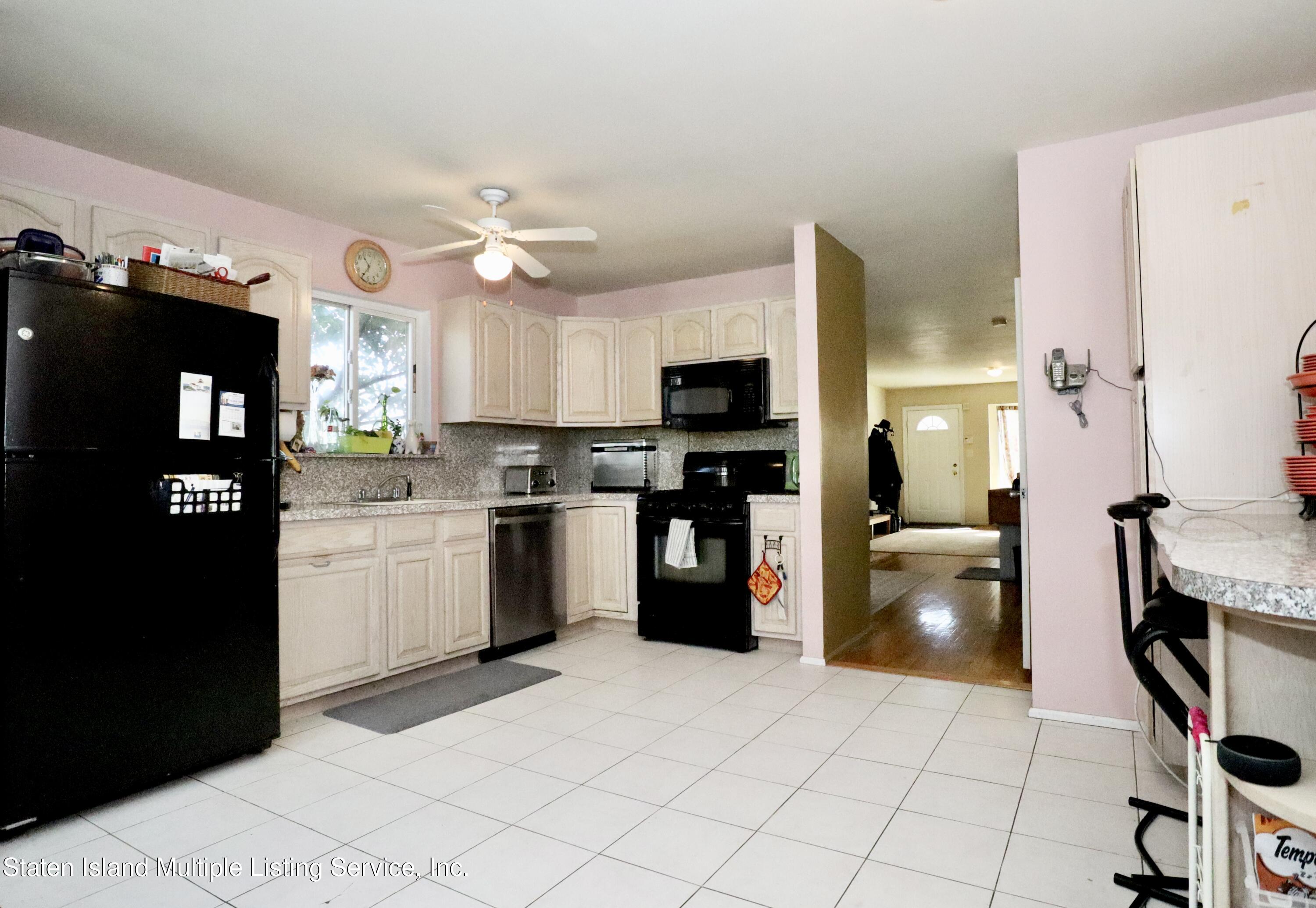 4 Midland Road Staten Island, NY 10308 - Photo 7 of 18 IMG_4832