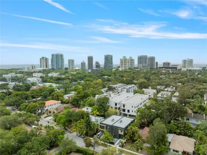 $5,550,000 | 2960 West Trade Avenue, Coconut Grove, FL 33133