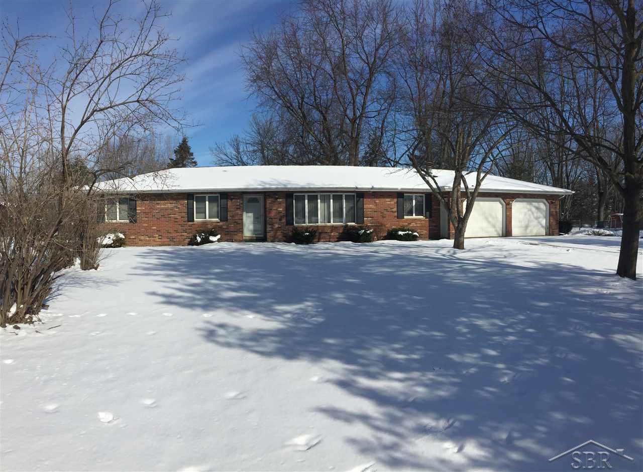 10290 Frost Road Freeland, MI 48623 - Photo 1 of 10 31280250.JPG