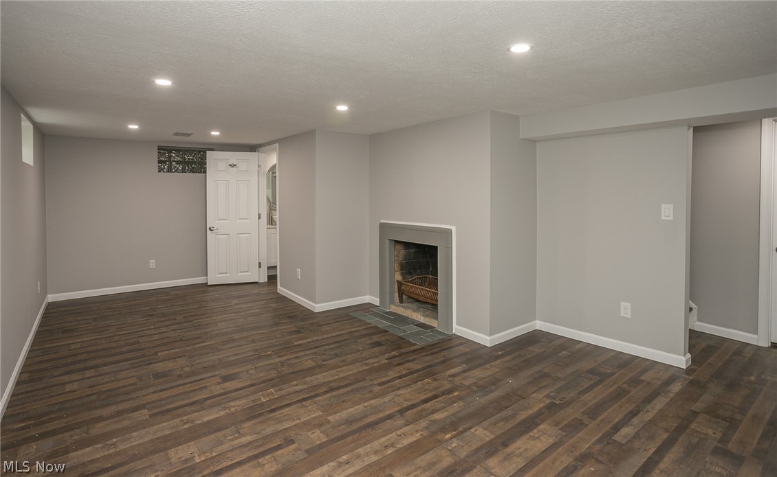 4413 Neville Road Cleveland, OH 44121 - Photo 22 of 35