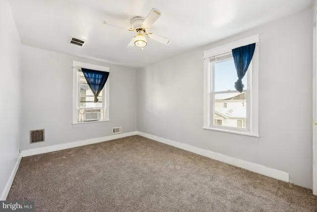 $275,000 | 525 Bridgeboro Street, Riverside, NJ 08075