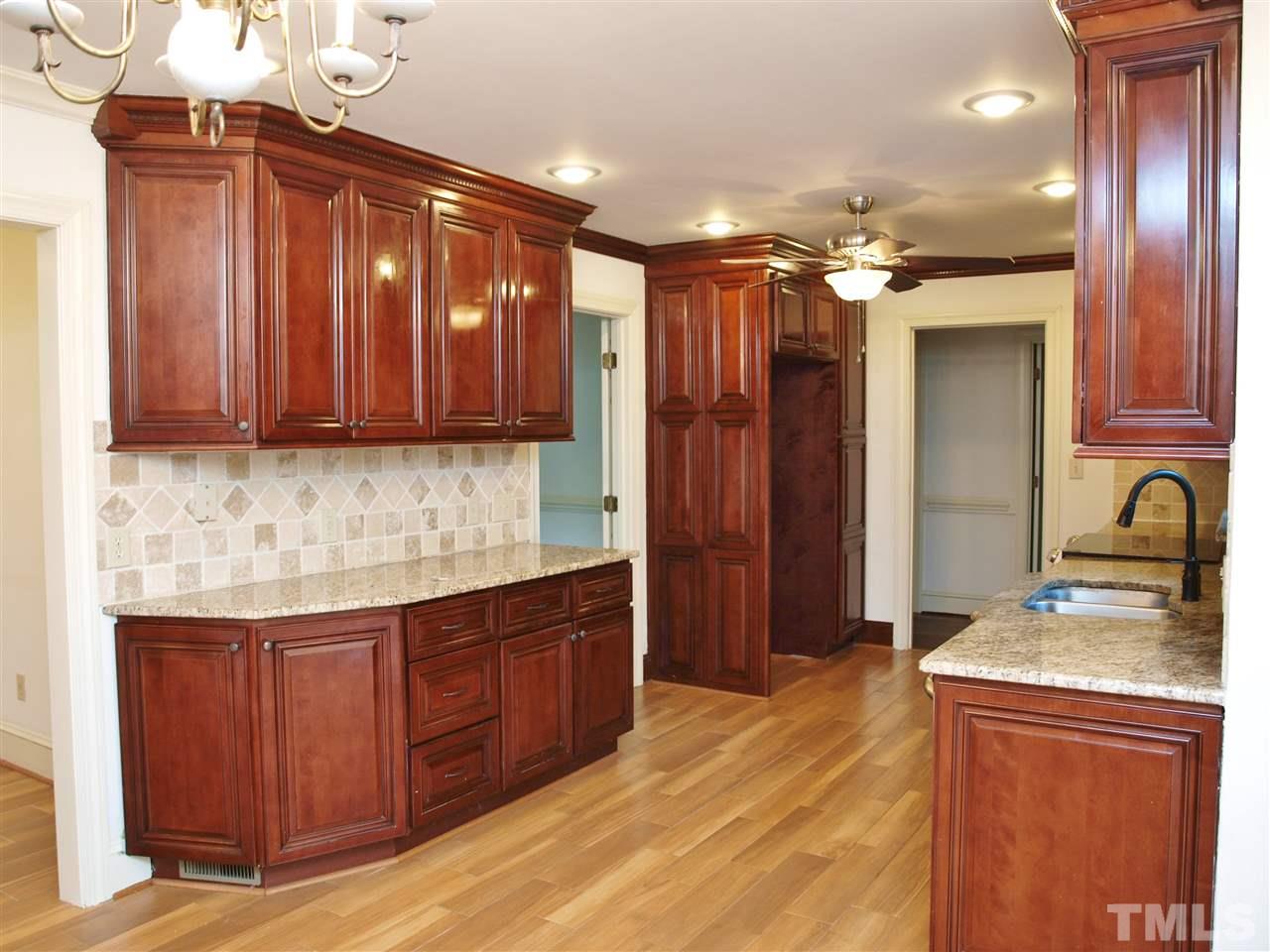 5100 Tanglewild Drive Raleigh, NC 27613 - Photo 4 of 28