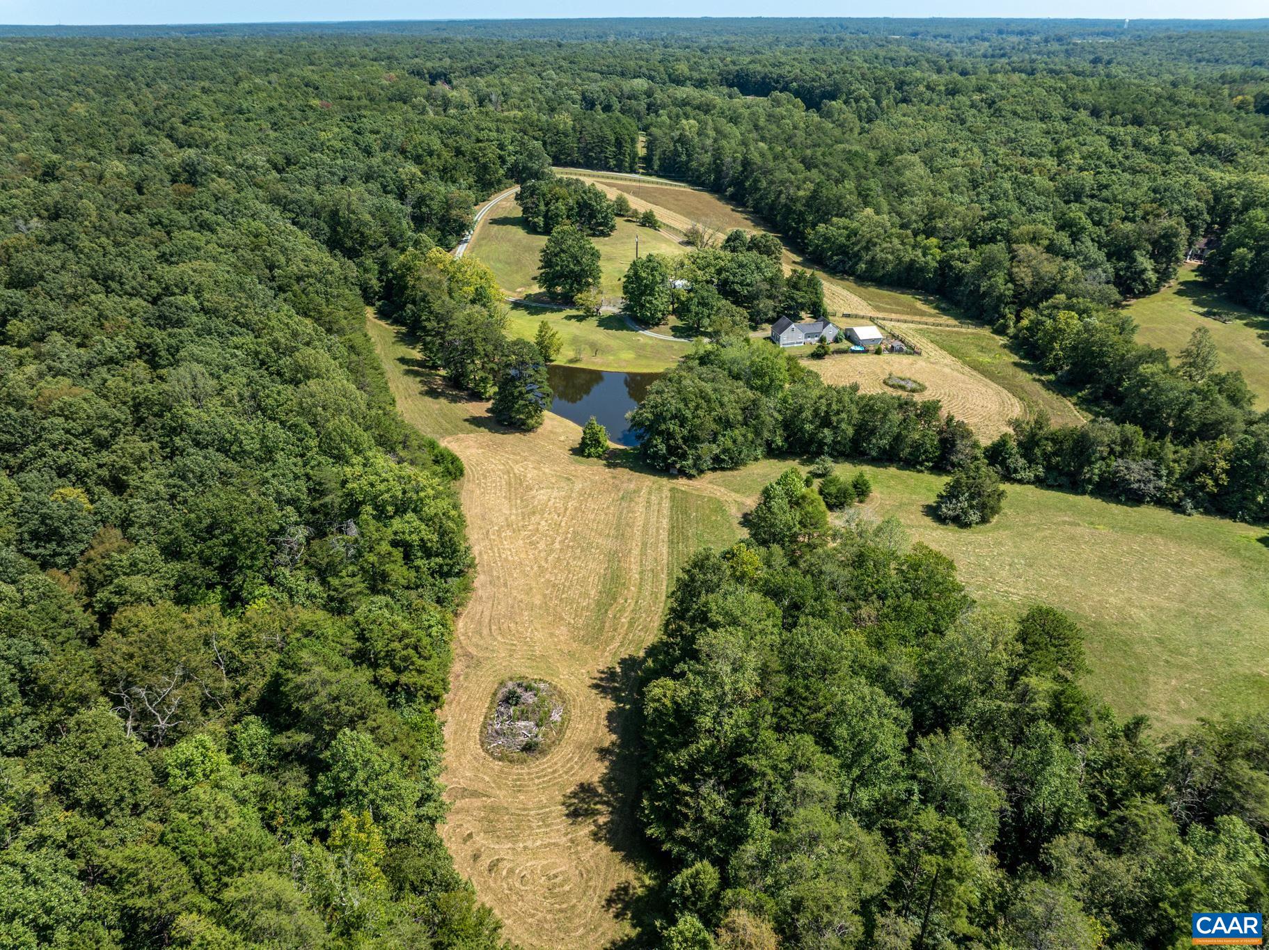 1128 Beaverdam Road Keswick, VA 22947 - Photo 3 of 74