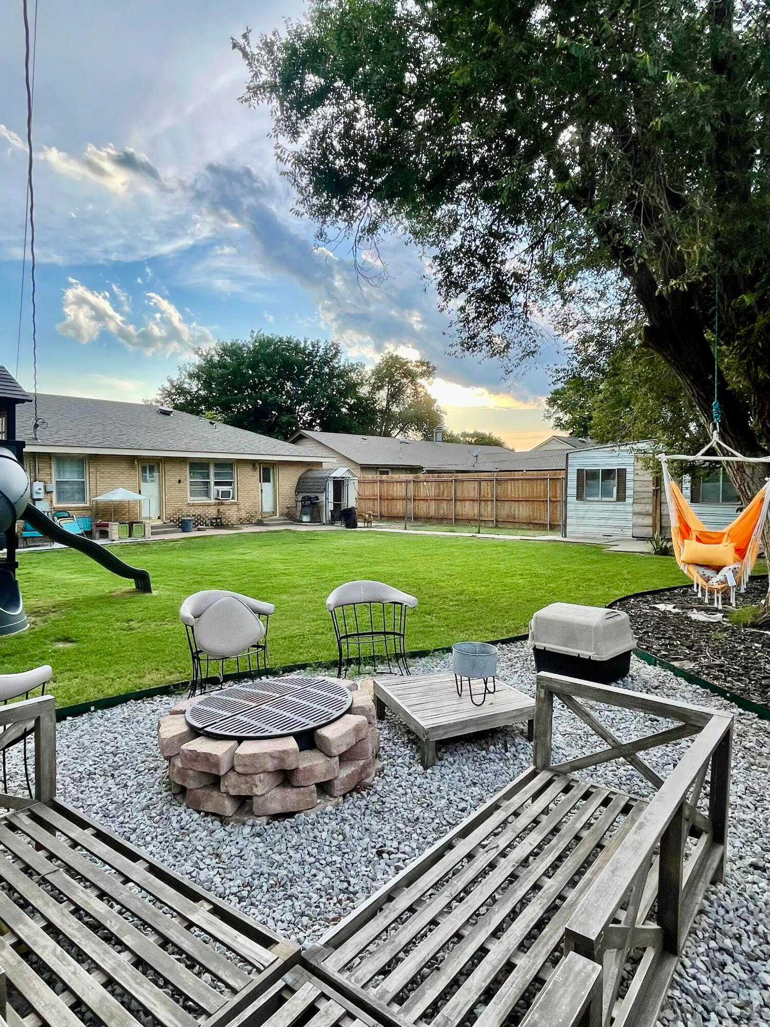 2406 Juniper Drive Amarillo, TX 79109 - Photo 26 of 28 a view of an outdoor sitting area with furniture