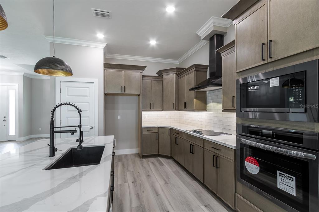 11828 Northwest 15th Road Gainesville, FL 32606 - Photo 10 of 37 Gallery Image 10