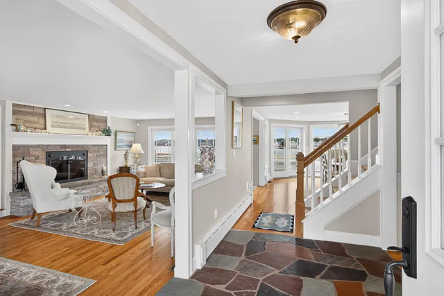 $9,500,000 | 299 Main Street, South Dennis, MA 02660