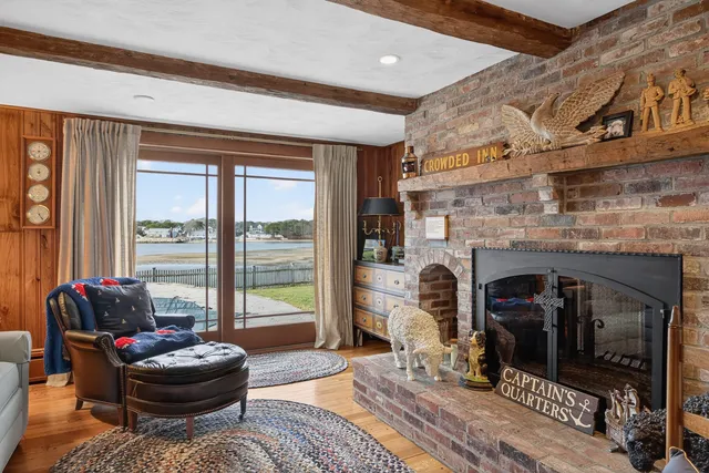 $9,500,000 | 299 Main Street, South Dennis, MA 02660