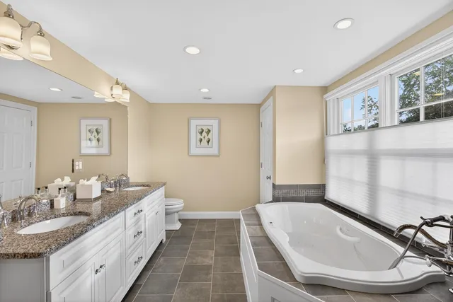 $9,500,000 | 299 Main Street, South Dennis, MA 02660