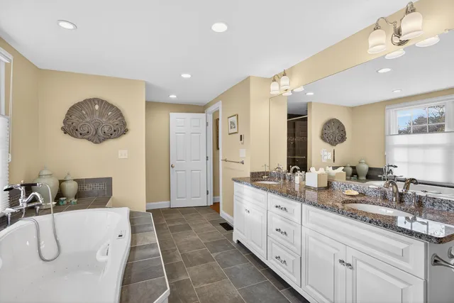 $9,500,000 | 299 Main Street, South Dennis, MA 02660