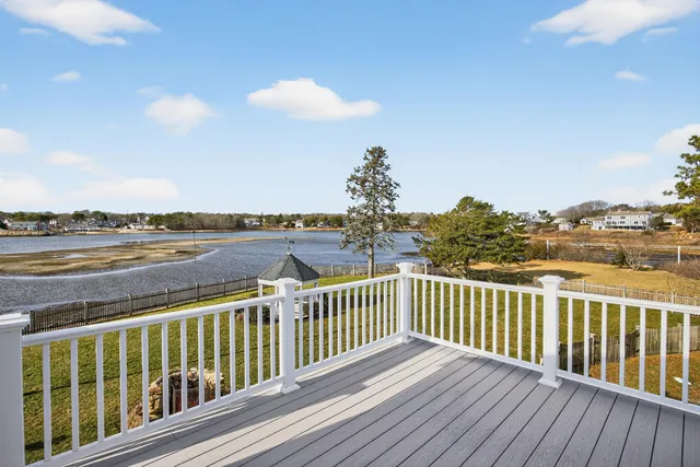 $9,500,000 | 299 Main Street, South Dennis, MA 02660