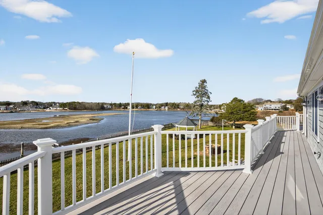 $9,500,000 | 299 Main Street, South Dennis, MA 02660