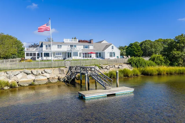 $9,500,000 | 299 Main Street, South Dennis, MA 02660