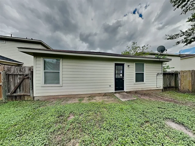 $1,770 | 11010 Heather Bluff Lane, Houston, TX 77075