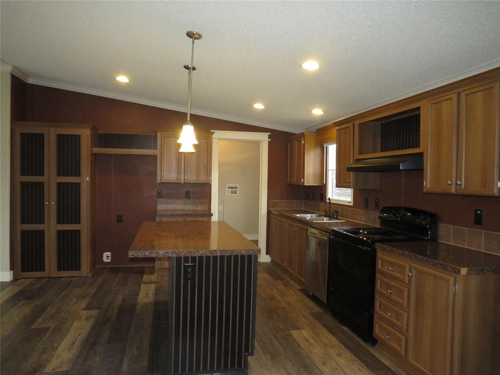 2141 Crocket Sanger, TX 76266 - Photo 12 of 26