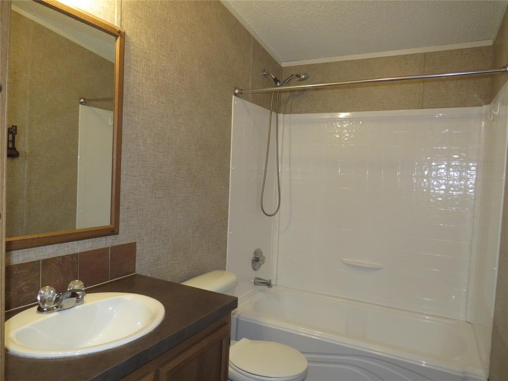 2141 Crocket Sanger, TX 76266 - Photo 19 of 26