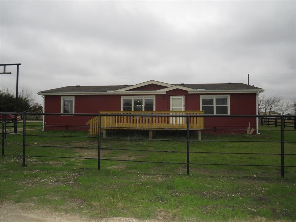 2141 Crocket Sanger, TX 76266 - Photo 2 of 26