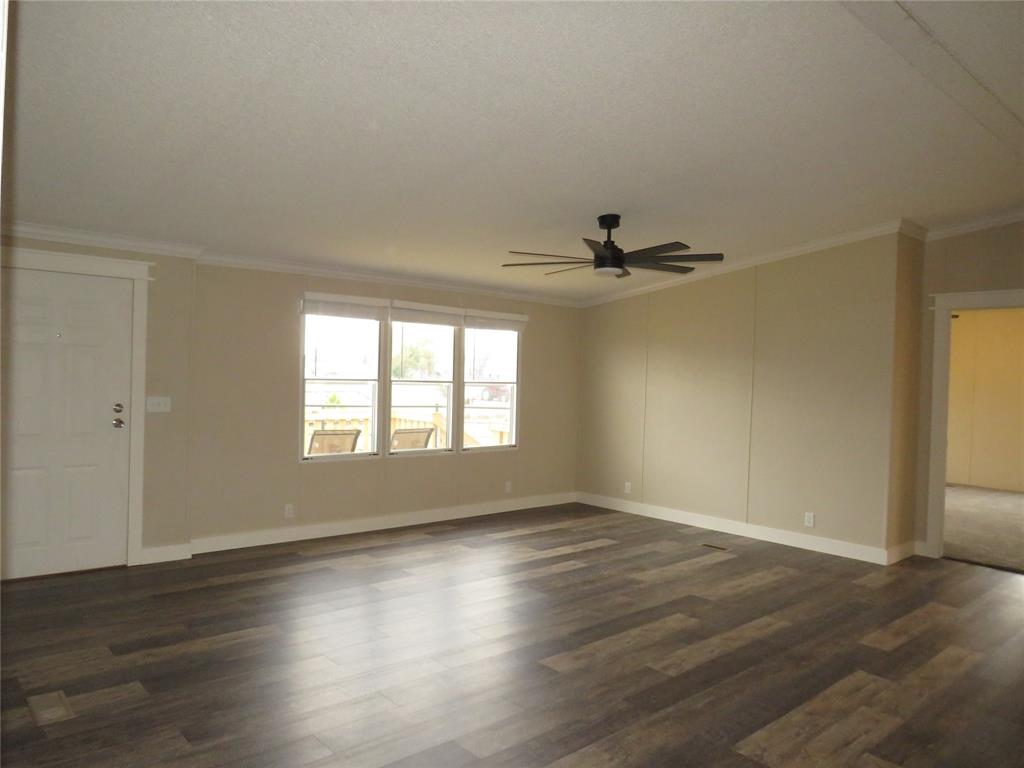 2141 Crocket Sanger, TX 76266 - Photo 7 of 26