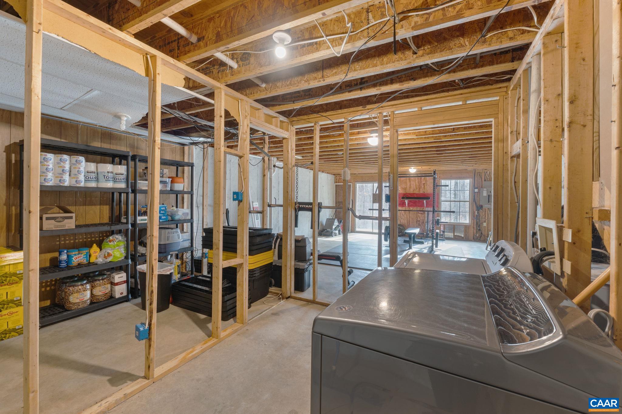 473 Larkspur Road Ruckersville, VA 22968 - Photo 20 of 28 a view of living room and window