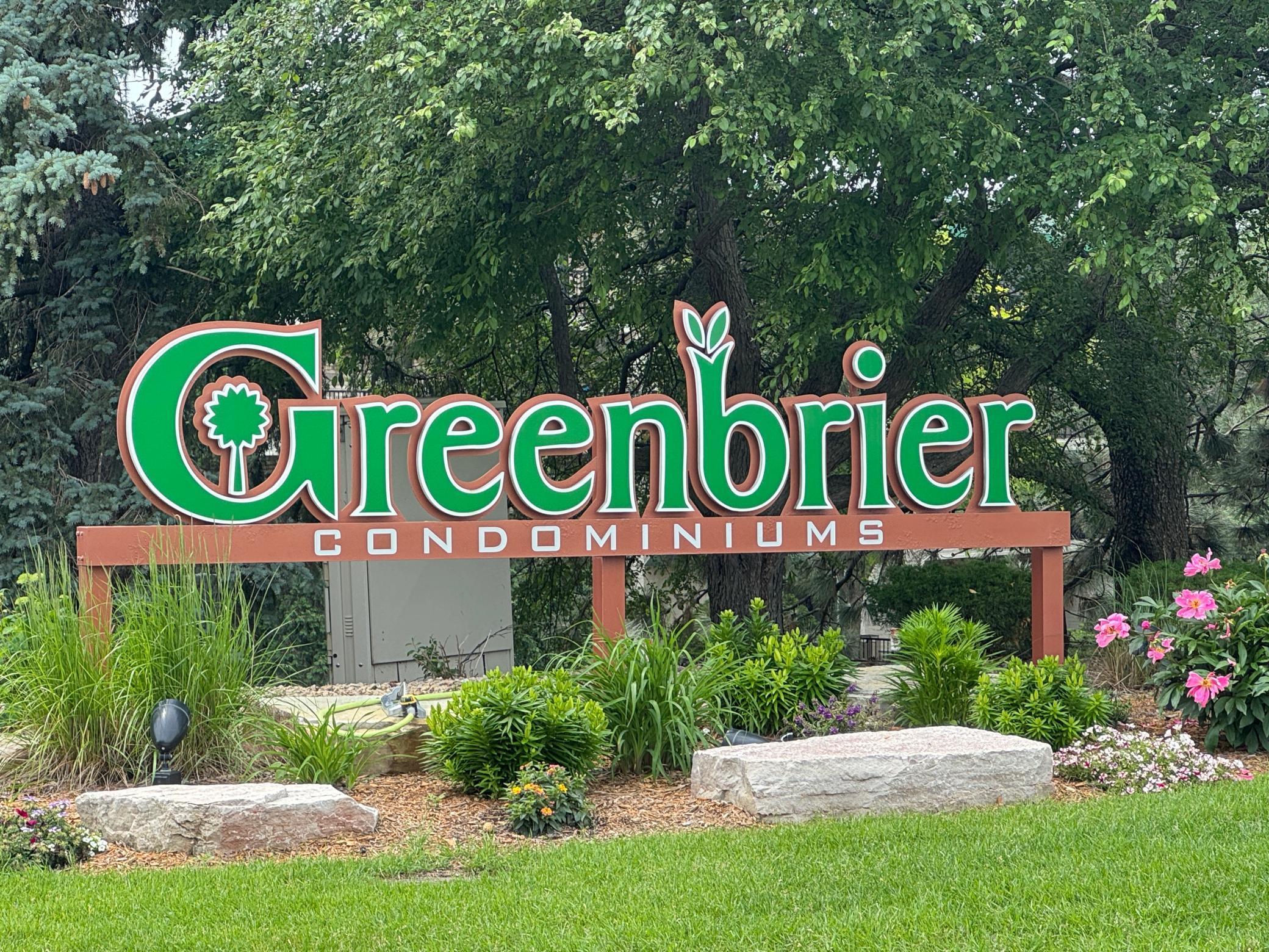 10411 Cedar Lk Road South, Unit 213 Hopkins, MN 55305 - Photo 2 of 46