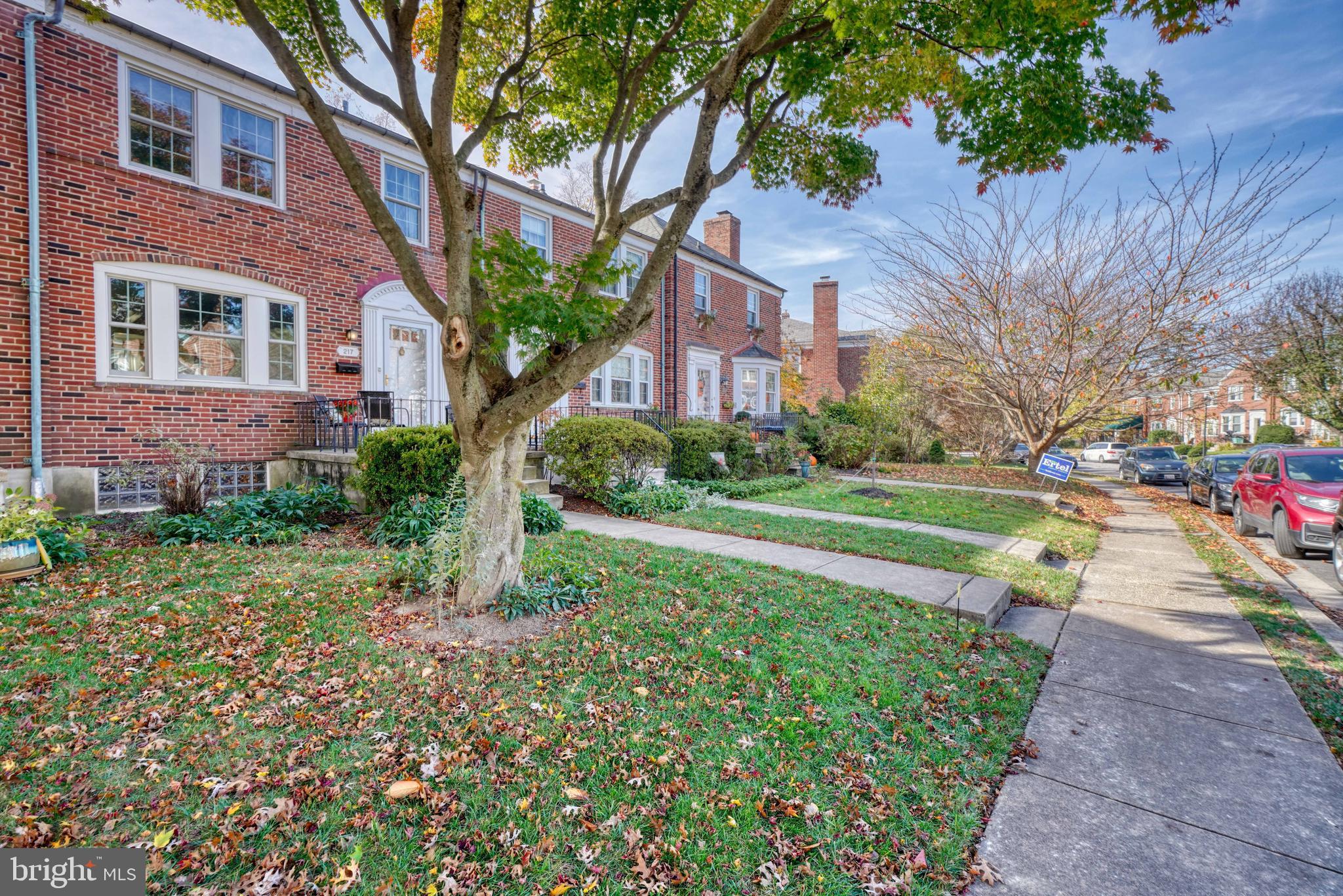 217 Gaywood Road Baltimore, MD 21212 - Photo 3 of 69 Extra-wide street for parking convenience!