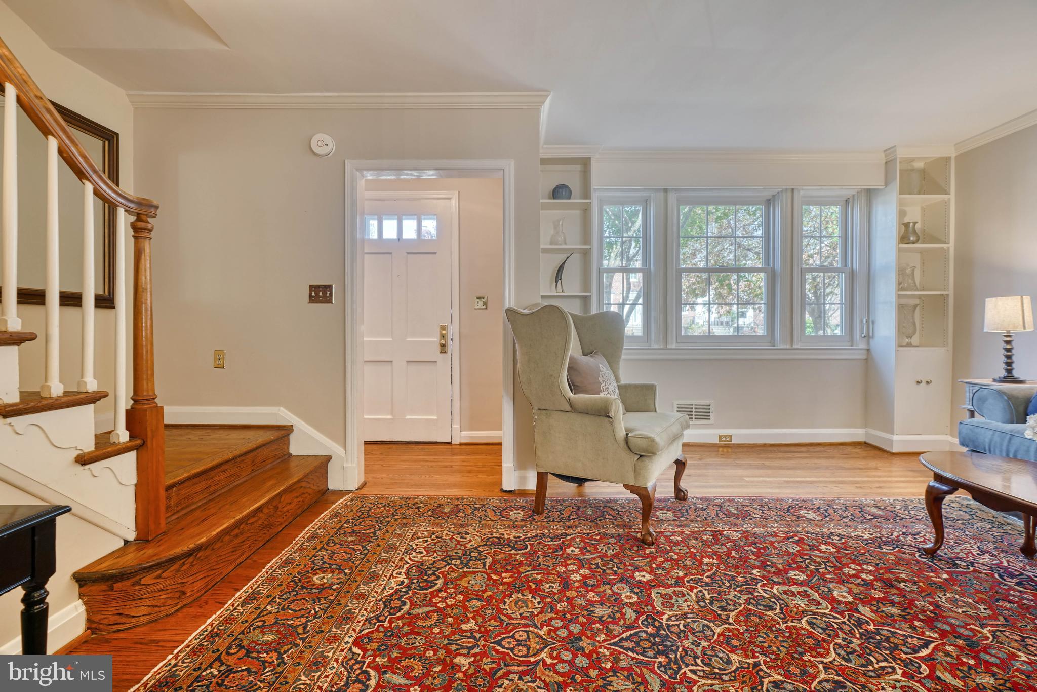 217 Gaywood Road Baltimore, MD 21212 - Photo 10 of 69 Living Rm - View of Foyer/Built-Ins