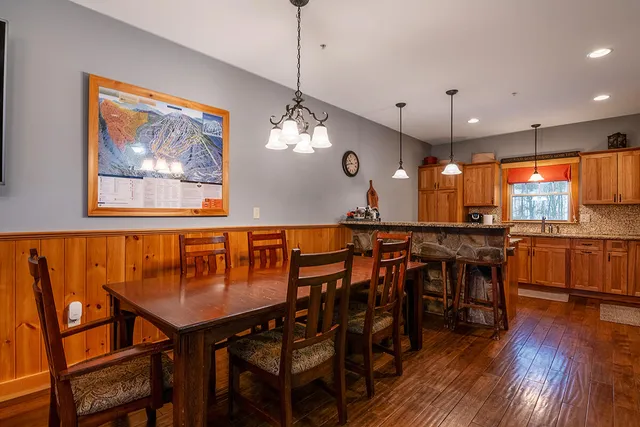 $1,275,000 | 5022 Black Bear Run, Unit 22, Carrabassett Valley, ME 04947