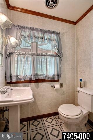 155 Manor Road Red Lion, PA 17356 - Photo 10 of 18 Gallery Image 10