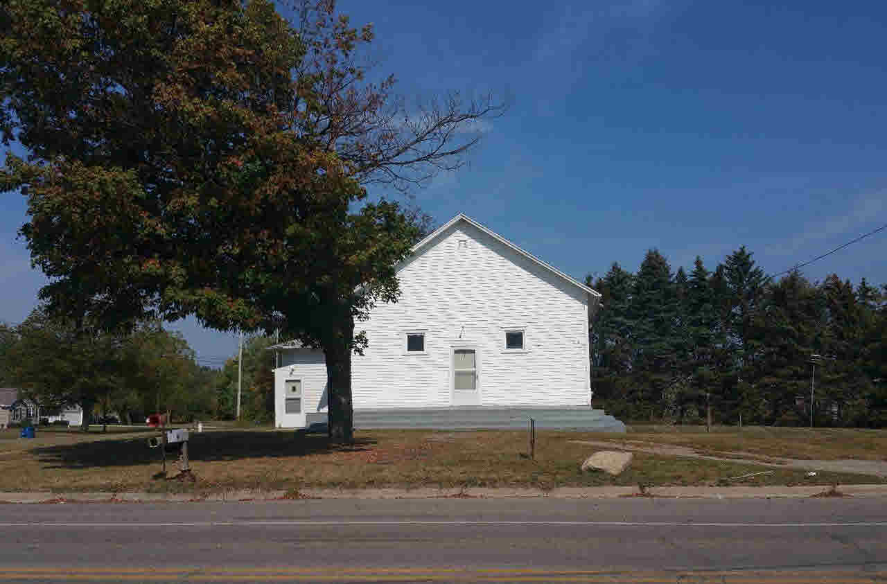 4512 Baldwin Road Grand Blanc, MI 48439 - Photo 1 of 48 21371291.JPG