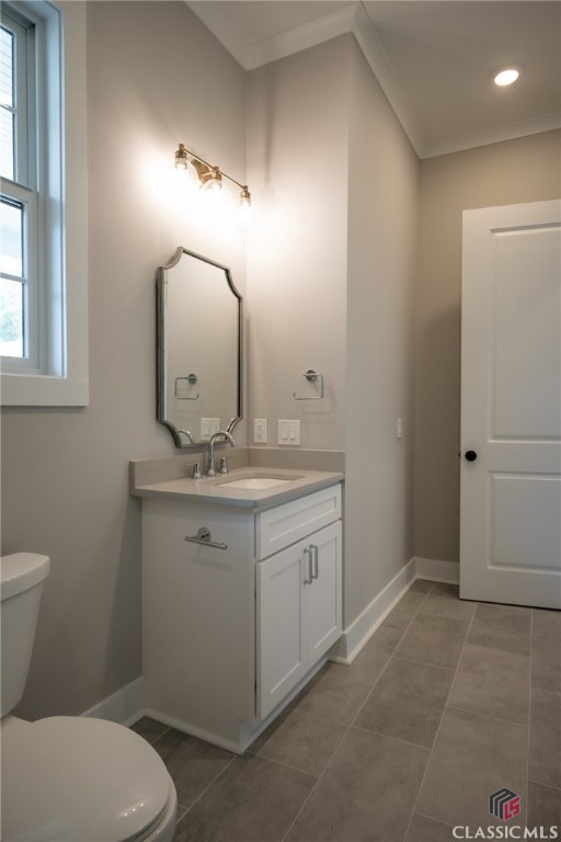 240 Highpointe Lane Athens, GA 30606 - Photo 40 of 75 Bathroom 2