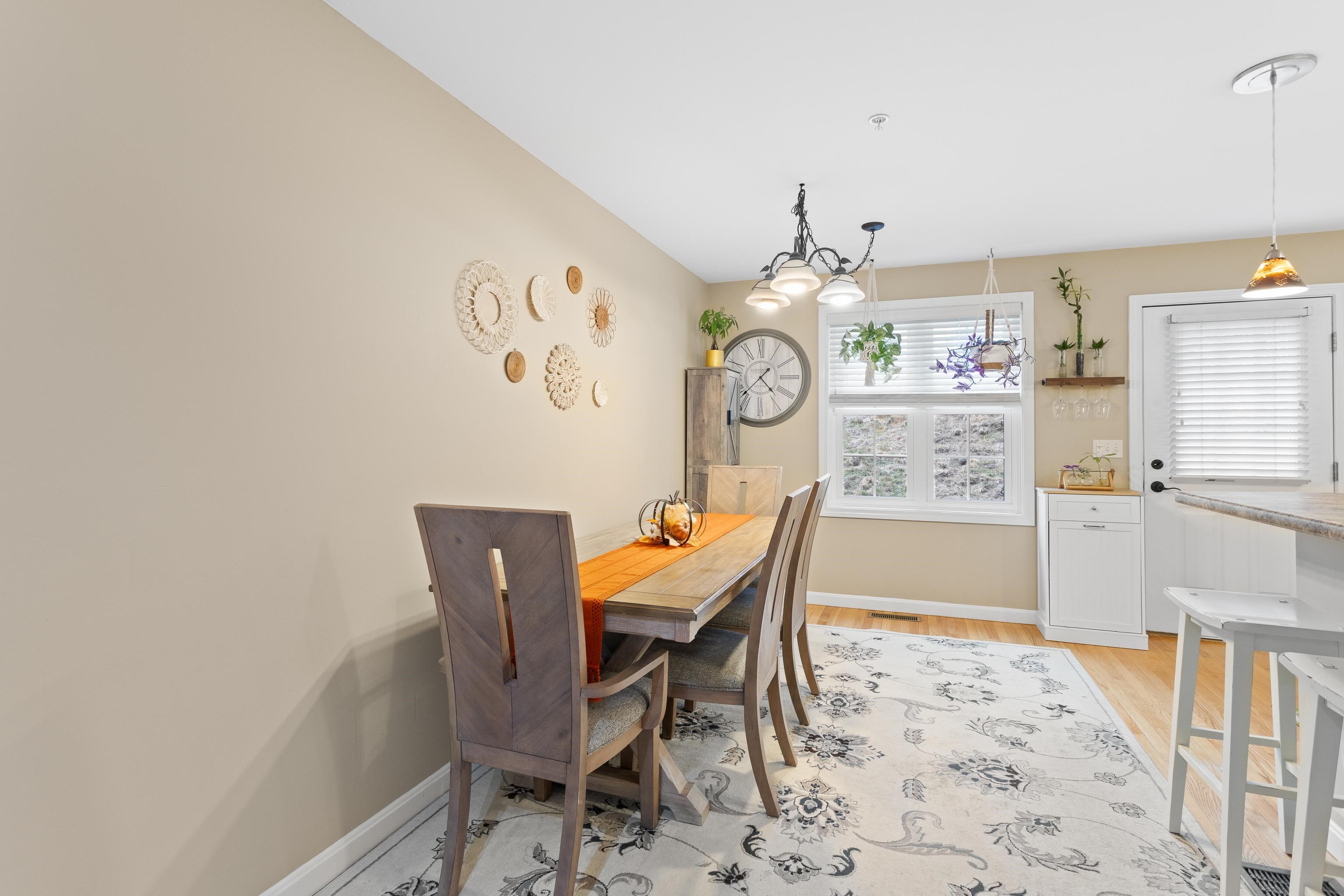 721 Mammoth Road, Unit 9 Manchester, NH 03104 - Photo 28 of 46