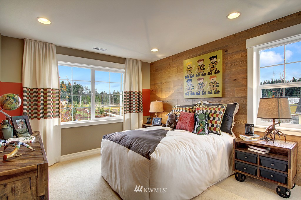 4332 186th Street Southeast Bothell, WA 98012 - Photo 13 of 20