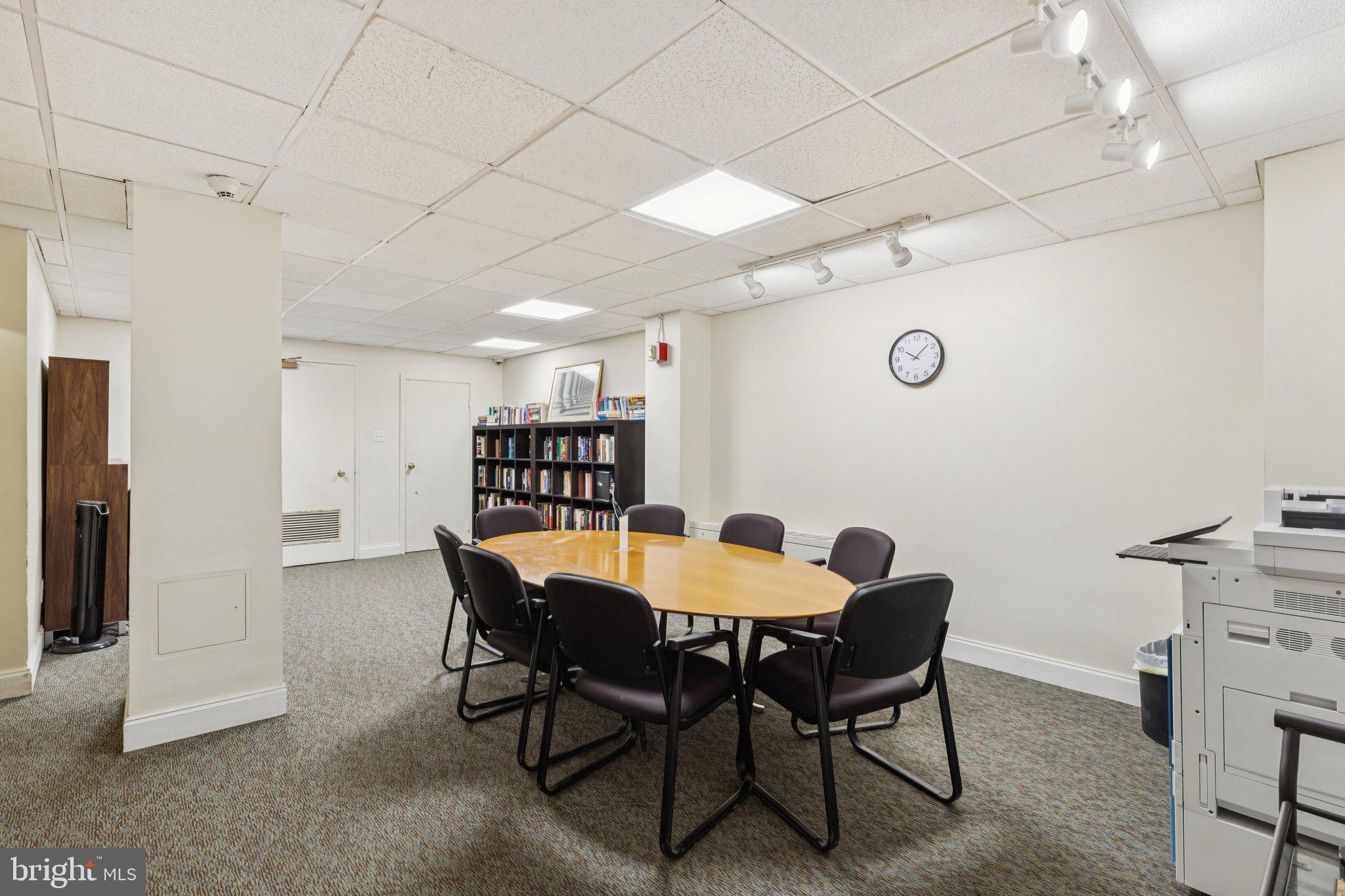 1810-1818 Rittenhouse Square, Unit 1605 Philadelphia, PA 19103 - Photo 11 of 21 Conference Room