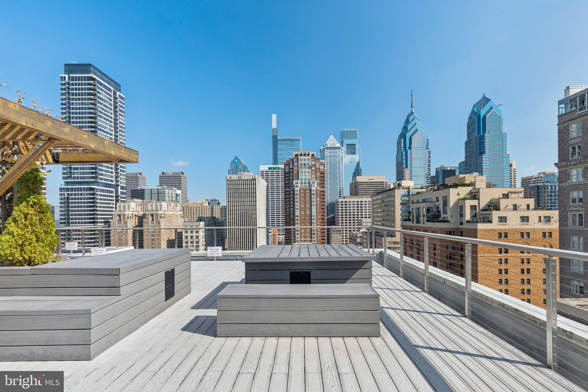 1810-1818 Rittenhouse Square, Unit 1605 Philadelphia, PA 19103 - Photo 16 of 21 Roof Deck Sky Northern Views