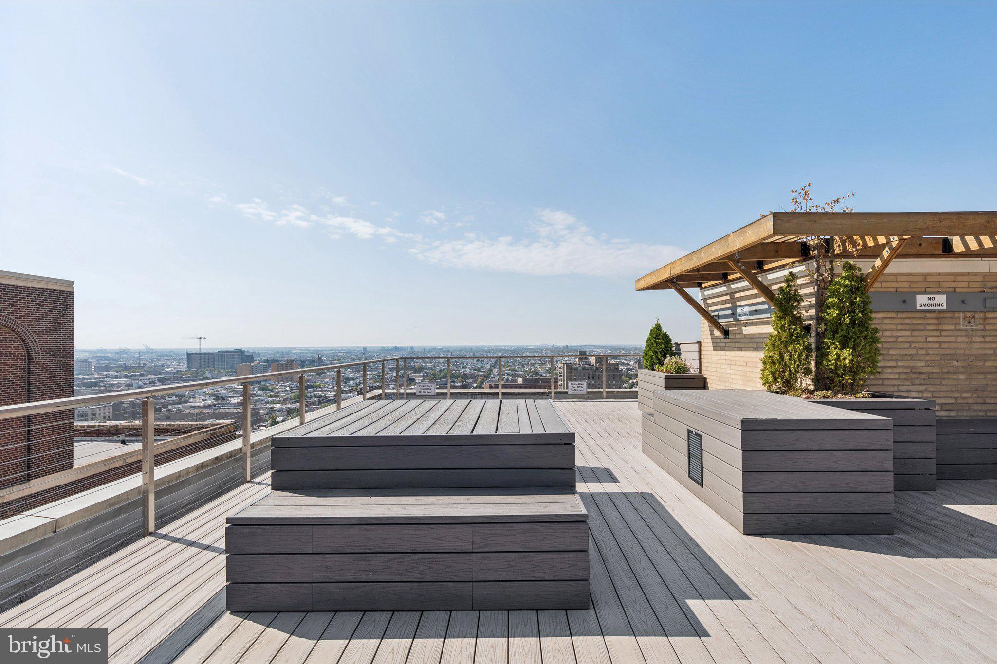 1810-1818 Rittenhouse Square, Unit 1605 Philadelphia, PA 19103 - Photo 17 of 21 fDeck South Skyline Views