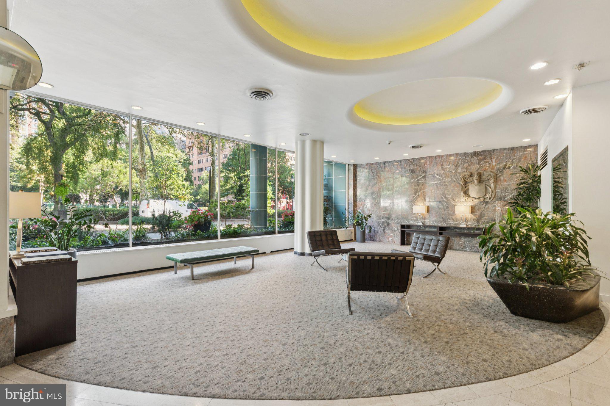 1810-1818 Rittenhouse Square, Unit 1605 Philadelphia, PA 19103 - Photo 19 of 21 Rittenhouse Savoy Park View Lobby