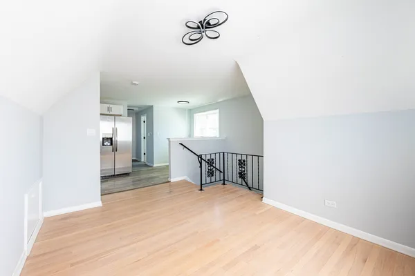$2,000 | 4914 West 32nd Place, Unit 2, Cicero, IL 60804