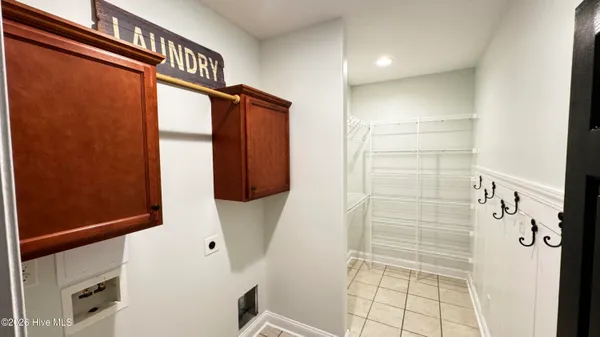 $2,900 | 201 Oak Hammock Court, Swansboro, NC 28584