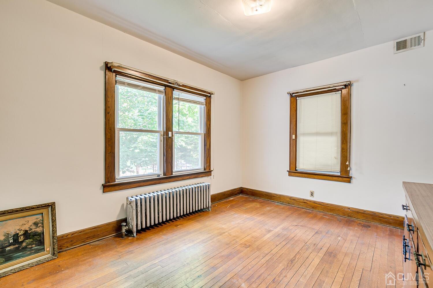 213 Greenbrook Road Green Brook, NJ 08812 - Photo 12 of 26 Gallery Image 12